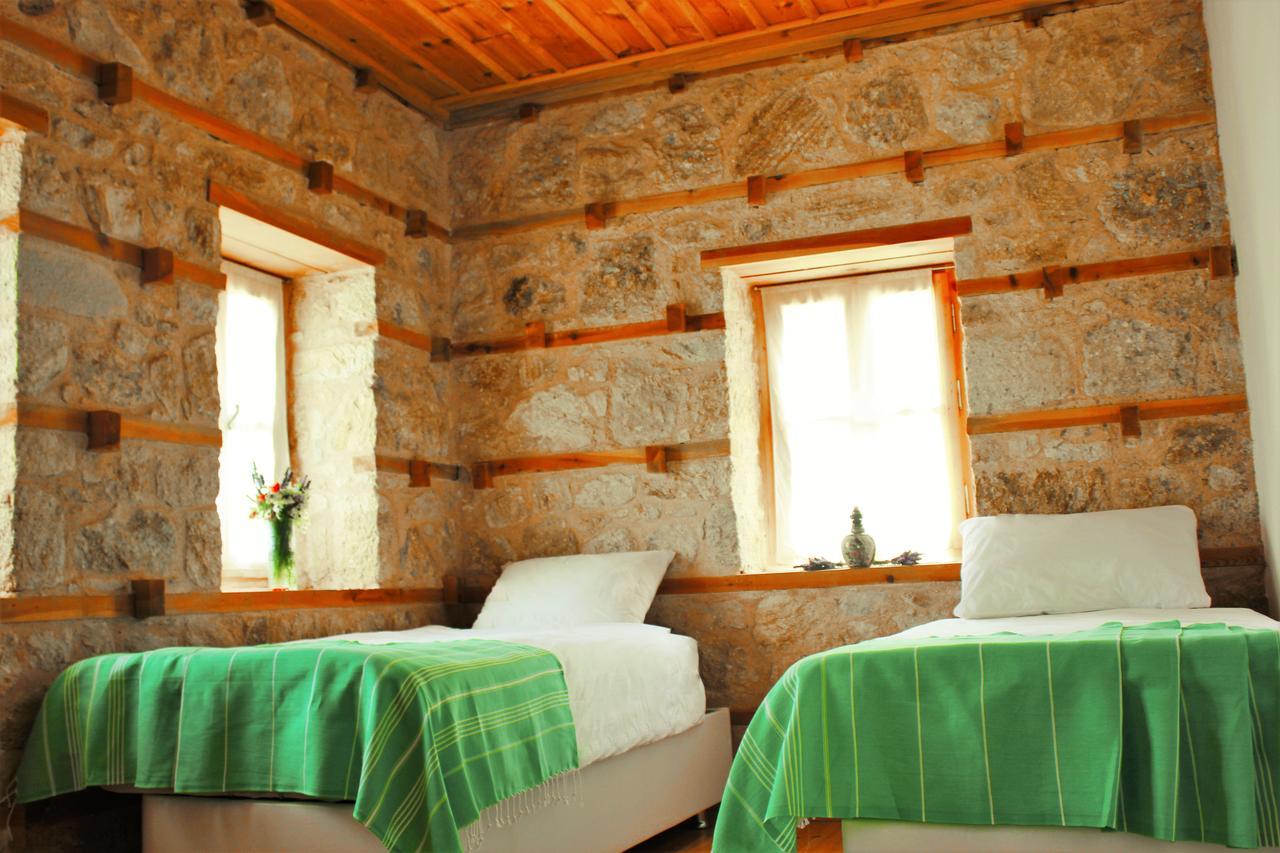 Yasayan Koy Hotel Kizilcasogut Esterno foto